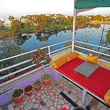 אודייפור Hotel Rang Sagar Haveli מראה חיצוני תמונה